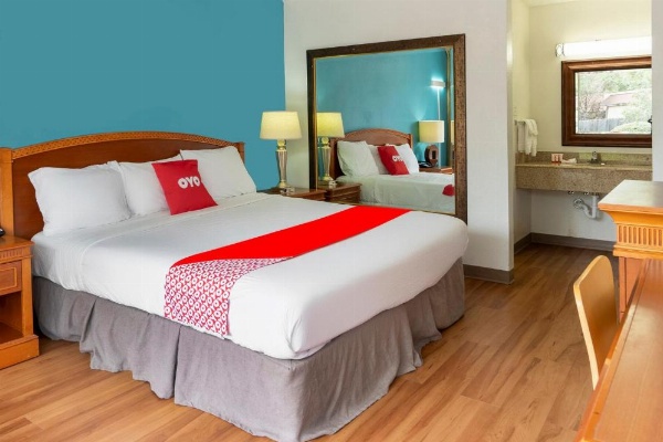 OYO Hotel Bossier City LA - Red River image 15